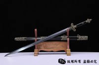 精细龙图剑-百炼钢烧刃