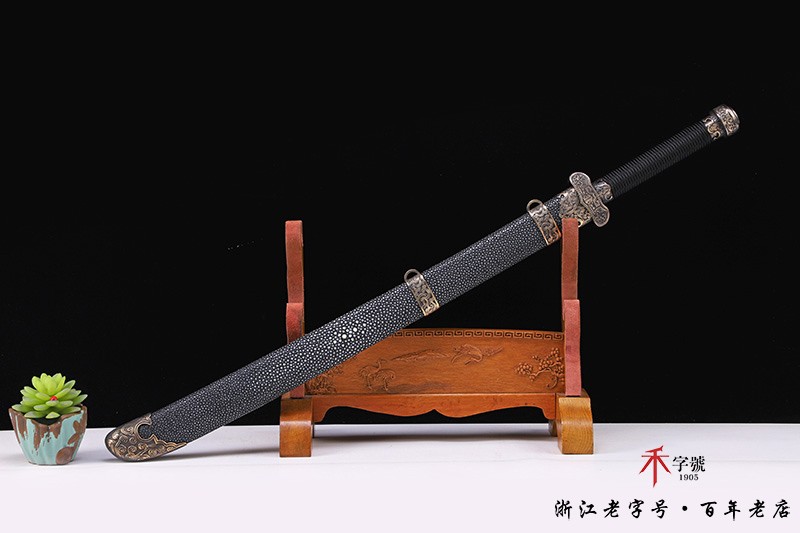 龙泉查氏刀剑 龙泉宝剑 日本刀 武士刀 中国刀剑 龙泉刀剑